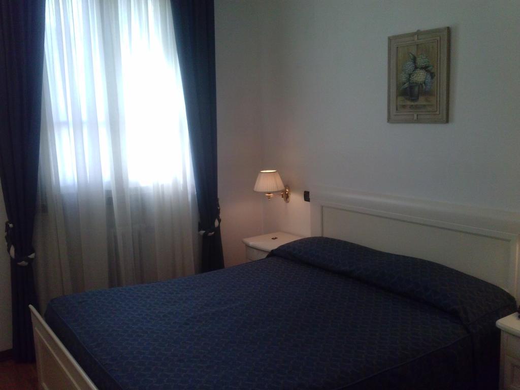 Hotel La Vela Viadana Esterno foto